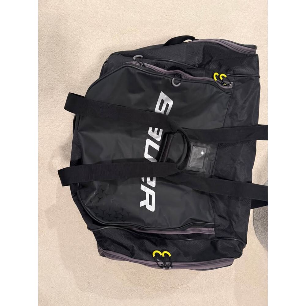 Bauer Elite Hockey Carry Bag- NWOT retails for $169